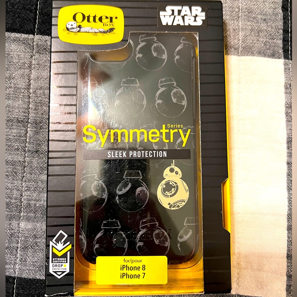 Disney IPhone 8/7 Outter Box Phone Case